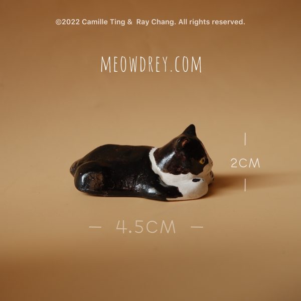 臭臉貓 迷你桌面擺件 Mini Grumpy Tuxedo Cat Sculpture - Camille Ting：圖片 2