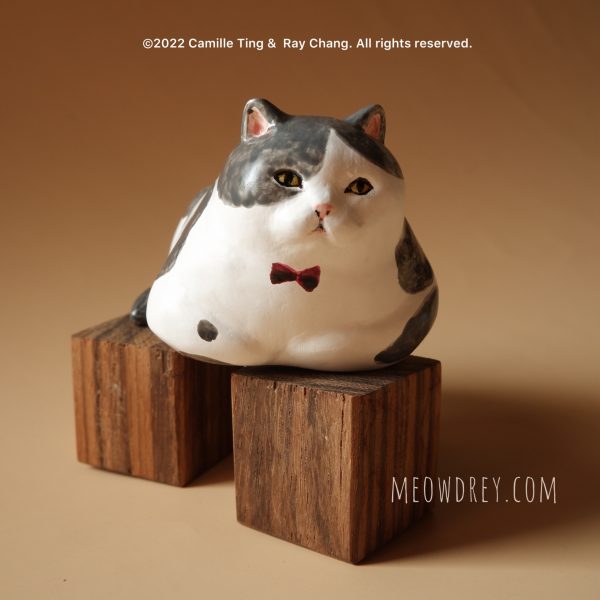 紳士貓 Gentleman Bicolor Cat Sculpture - Camille Ting  （喵黛麗）：圖片 2