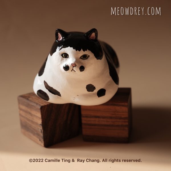 喵黛麗肥貓 Meowdrey Hepburn Cat Sculpture - Camille Ting
