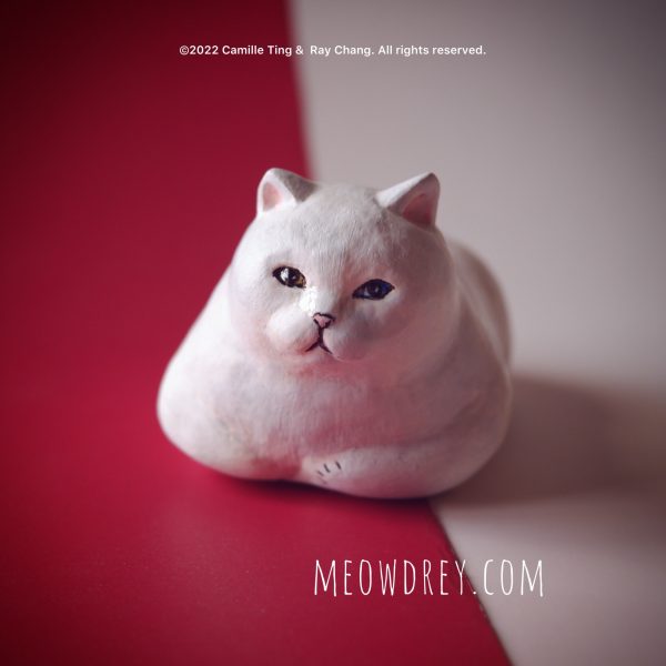 雙瞳白貓雕塑桌面擺件 cat sculpture｜ 喵黛麗原創手作貓咪雕塑桌面擺件：圖片 6