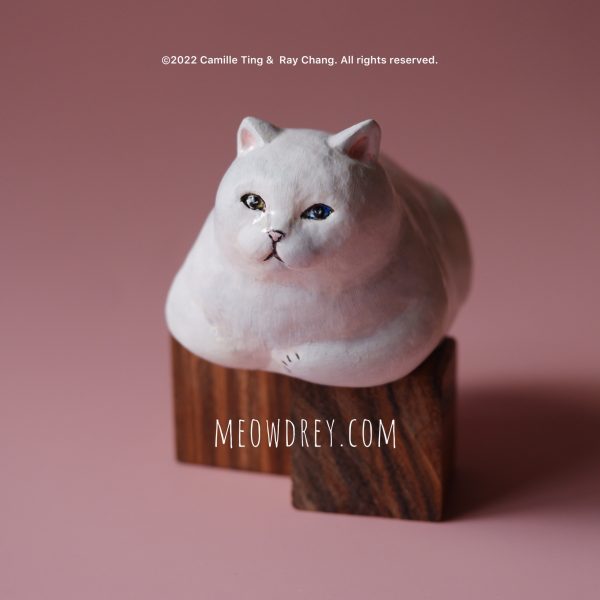 雙瞳白貓雕塑桌面擺件 cat sculpture｜ 喵黛麗原創手作貓咪雕塑桌面擺件：圖片 10