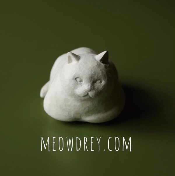 【客製】你的貓咪雕塑（折手手）桌面擺設｜Custom Your Cat loaf Sculpture